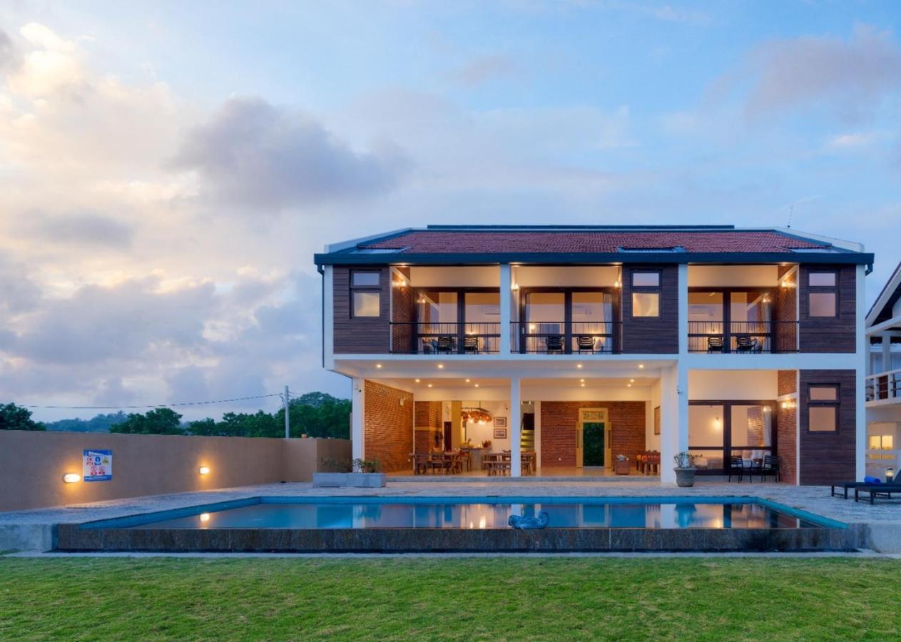 Bungalow By The Beach Tangalle Exterior foto
