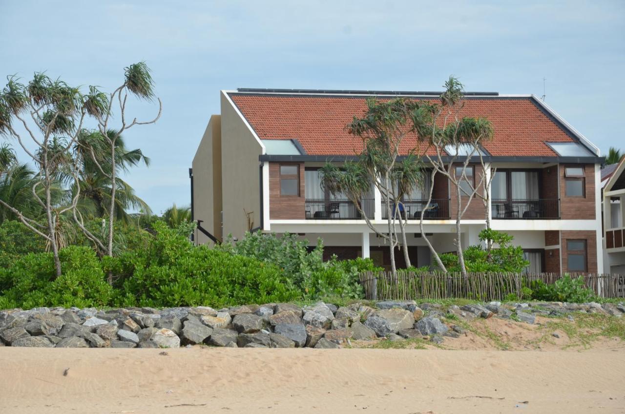 Bungalow By The Beach Tangalle Exterior foto