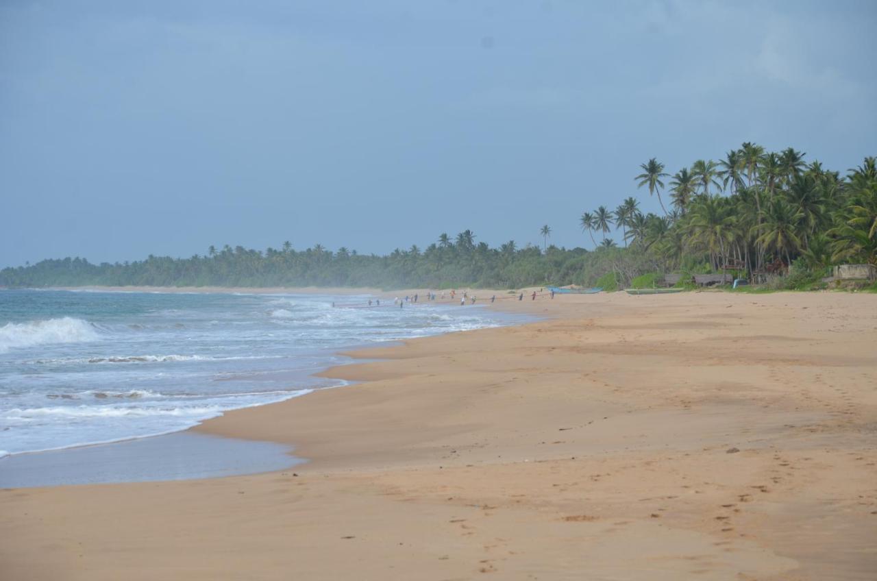 Bungalow By The Beach Tangalle Exterior foto